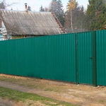 Забор из металлопрофиля стандартных высот 1, 7 и 2, 0 м