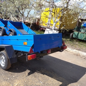 Прицеп грузовой БЕЛАЗ 8115 к легковым автомобилям