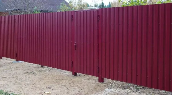 Забор из металлопрофиля стандартных высот 1, 7 и 2, 0 м 2