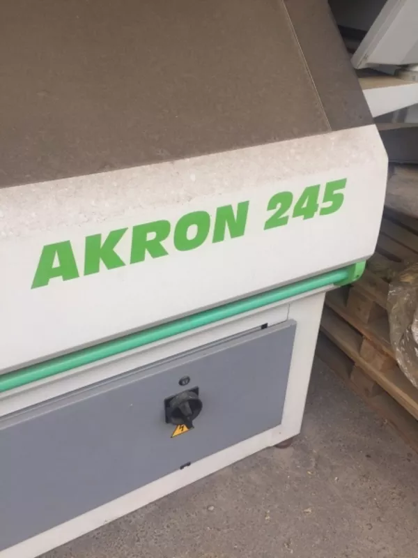 Кромкооблицовочный станок AKRON 245 4