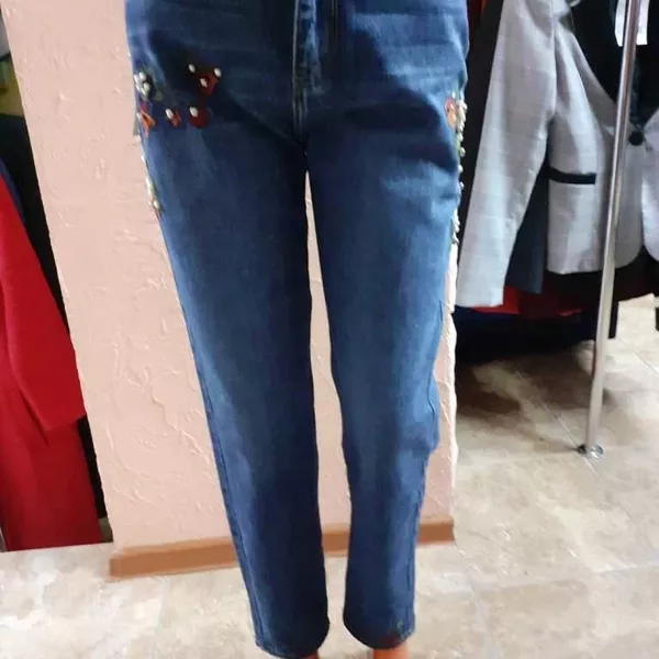 Женская одежда джинсы,  футболки,  блузки  2