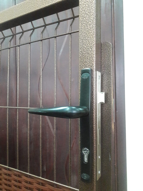Комплект врезного замка для калитки или входной двери 2