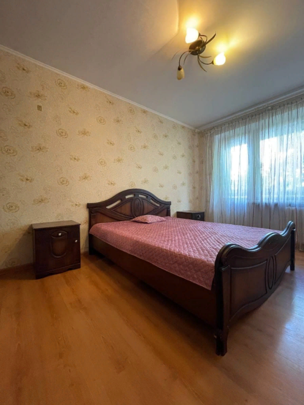 Квартиры на сутки недорого в Березе ул.Ленина 92 2