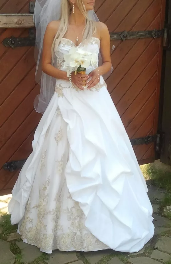 Шикарное свадебное платье в идеальном состоянии!